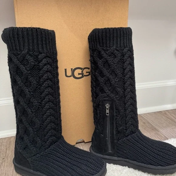 UGG Classic Cardi Knit Boots - Black(sold out on Uggs.com and Nordstrom) - Picture 7 of 9